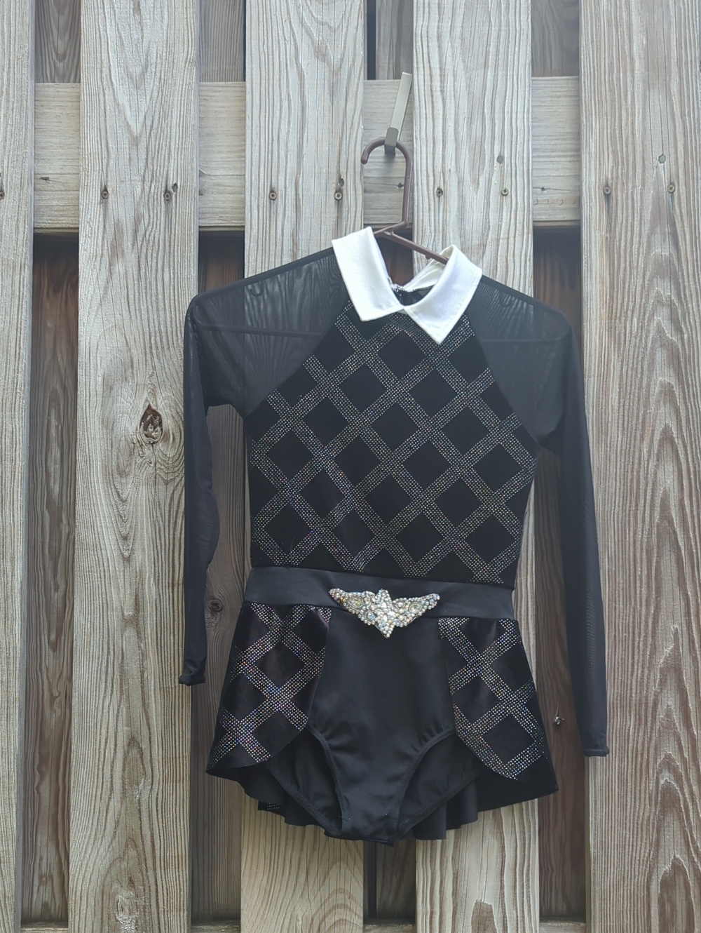 Weissman Black Long-Sleeve Dance Bodysuit with White Collar